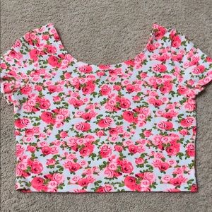 🌈floral crop top🌈